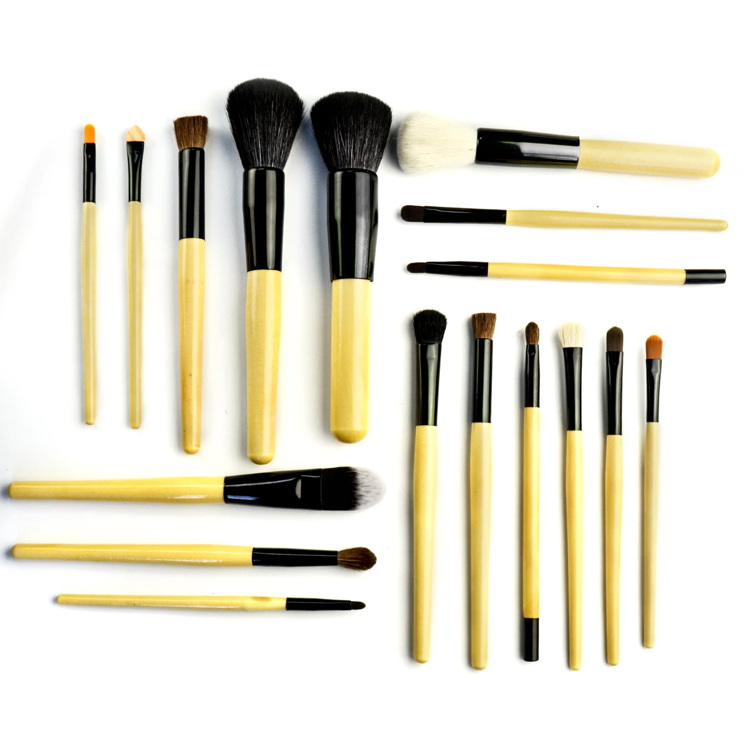 Hot Selling 18pcs Professional Animal Hair Synthetic Hair Yellow Wood