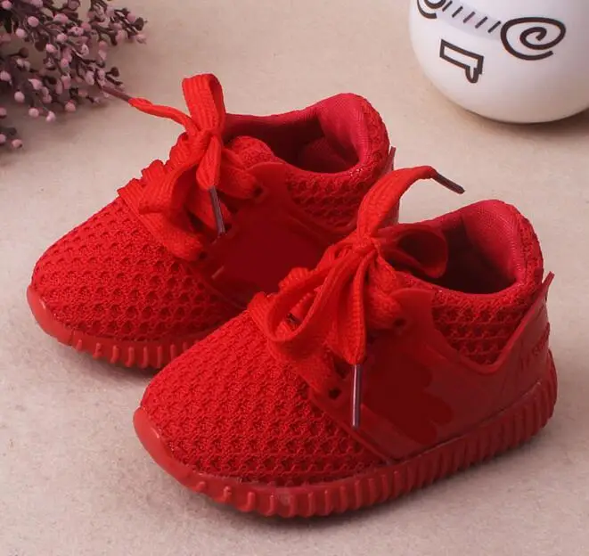 red baby shoes