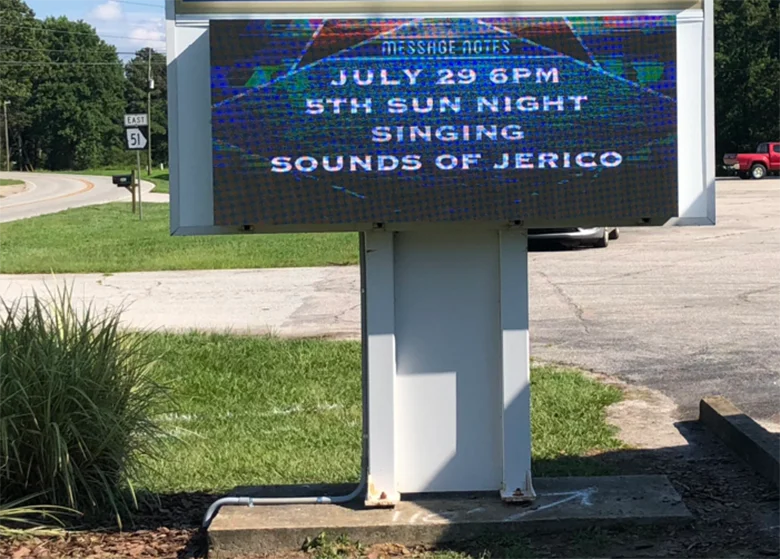 Grace P4 outdoor.png