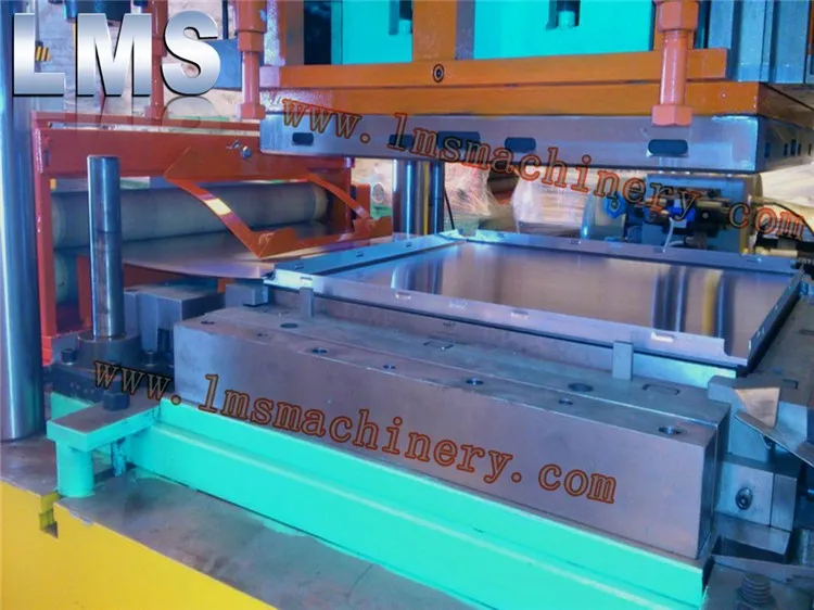 Aluminum Ceiling Tile Making Machine With Hydraulic Press Forming 60 60