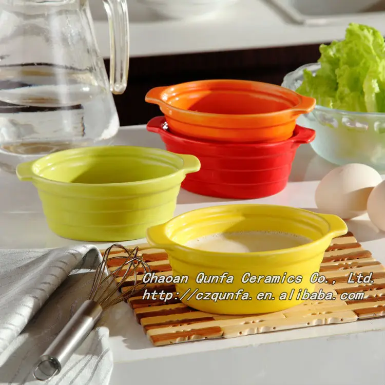 Solid color stoneware casserole wholesale cookware with lid
