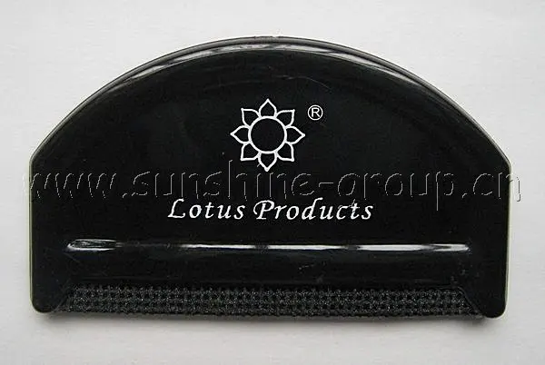 cashmere comb-black (m).jpg