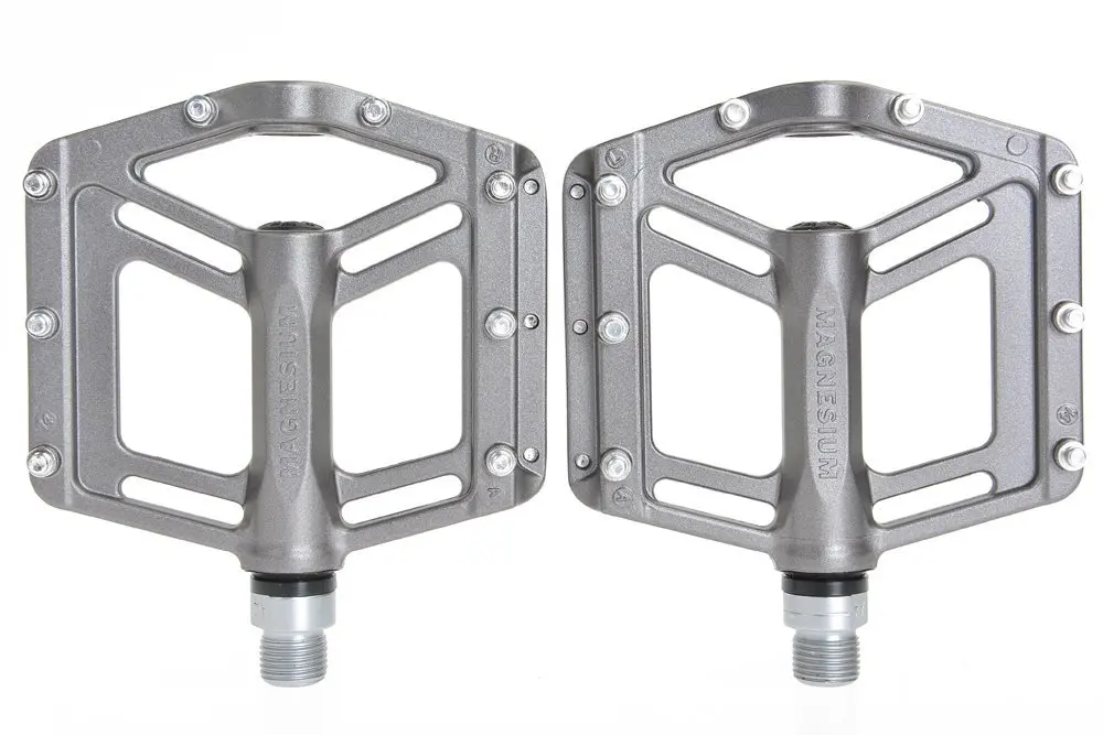 Wellgo MG6 Magnesium 9//16/" Bicycle Bike Pedals Sealed Bearing For MTB DH BMX