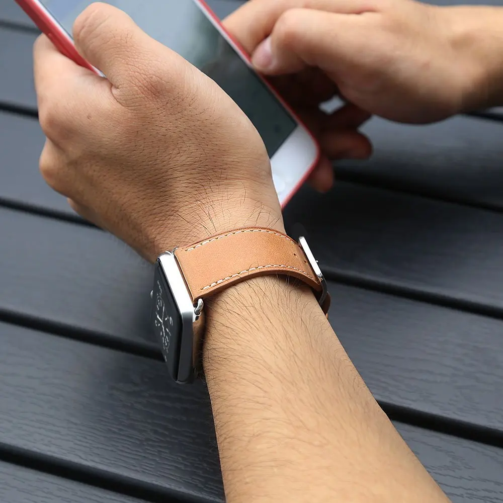 Apple watch band. Leather Apple watch. Кожаный браслет на Эппл вотч. Кожаннбраслет для Apple watches.