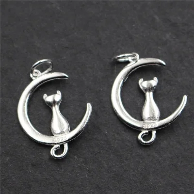 

Real 925 Sterling Silver Cat Sitting on Moon Charms Accessories Jewelry DIY Lovely Animal Findings Bijoux Small Pendant