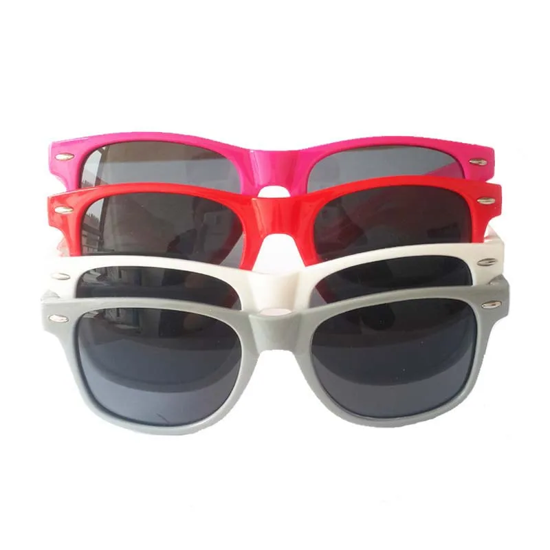 

2022 New Products Italian Brand Top Quality Promotional Advertising Custom Own Logo Sunglasses, 60 colors