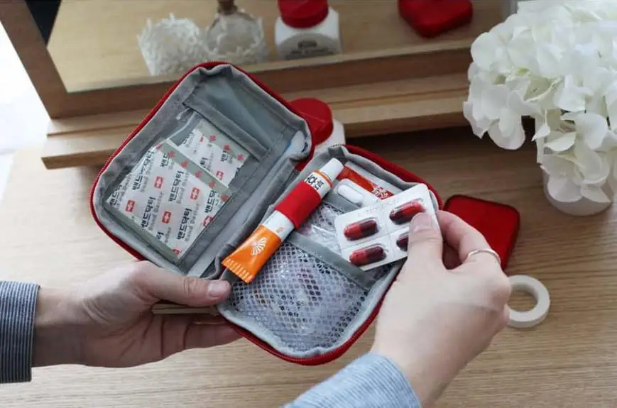 first aid bag  (6).jpg