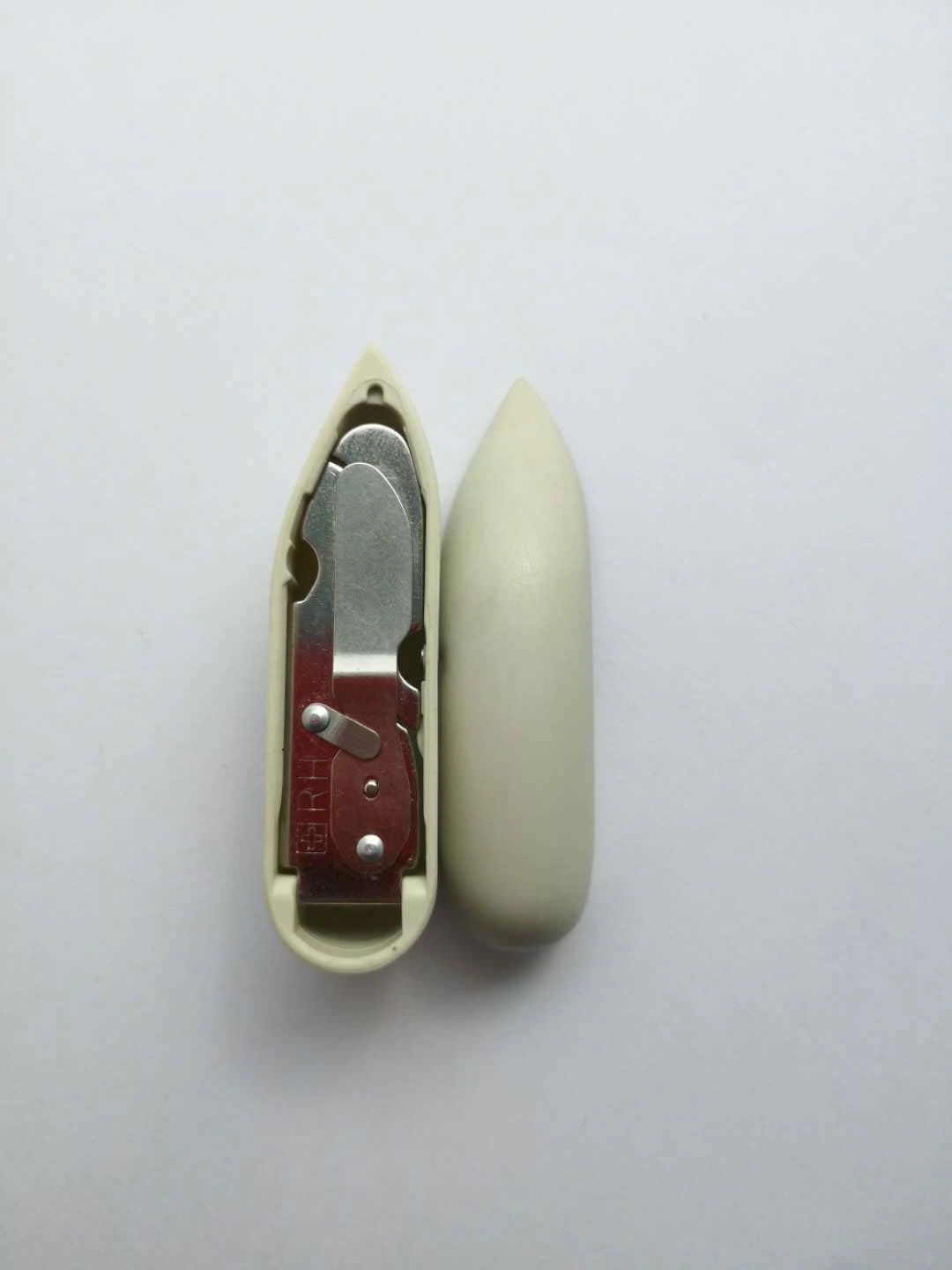 Saurer Embroidery Machine Spare Parts Plastic Shuttle