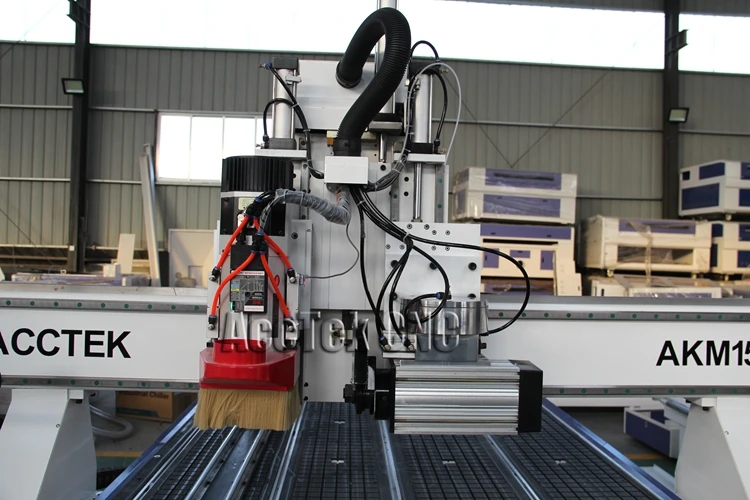 Door 1325 CNC machine.jpg