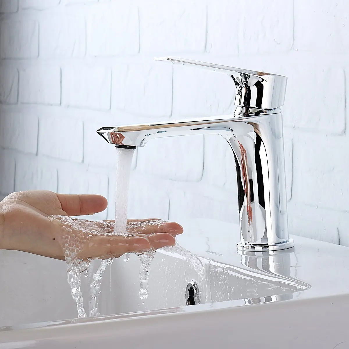 Перевод water outlet. Basin Faucet. Hot and Cold Water Dispenser Dornbracht. Faucet Pad. Musluk Suvi 10%li.