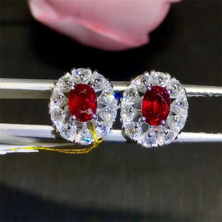 

ladies elegant gemstone jewelry wholesale 18k gold 0.83ct natural unheated pigeon blood red ruby stud earring