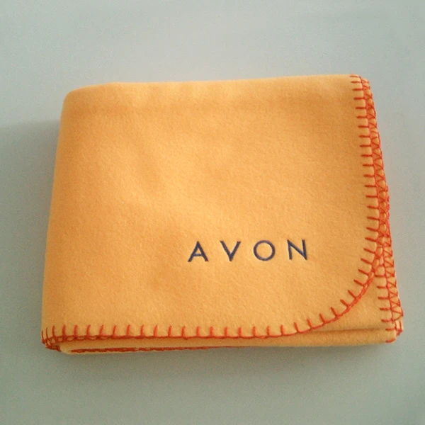 Avon poalr fleece  blanket.JPG