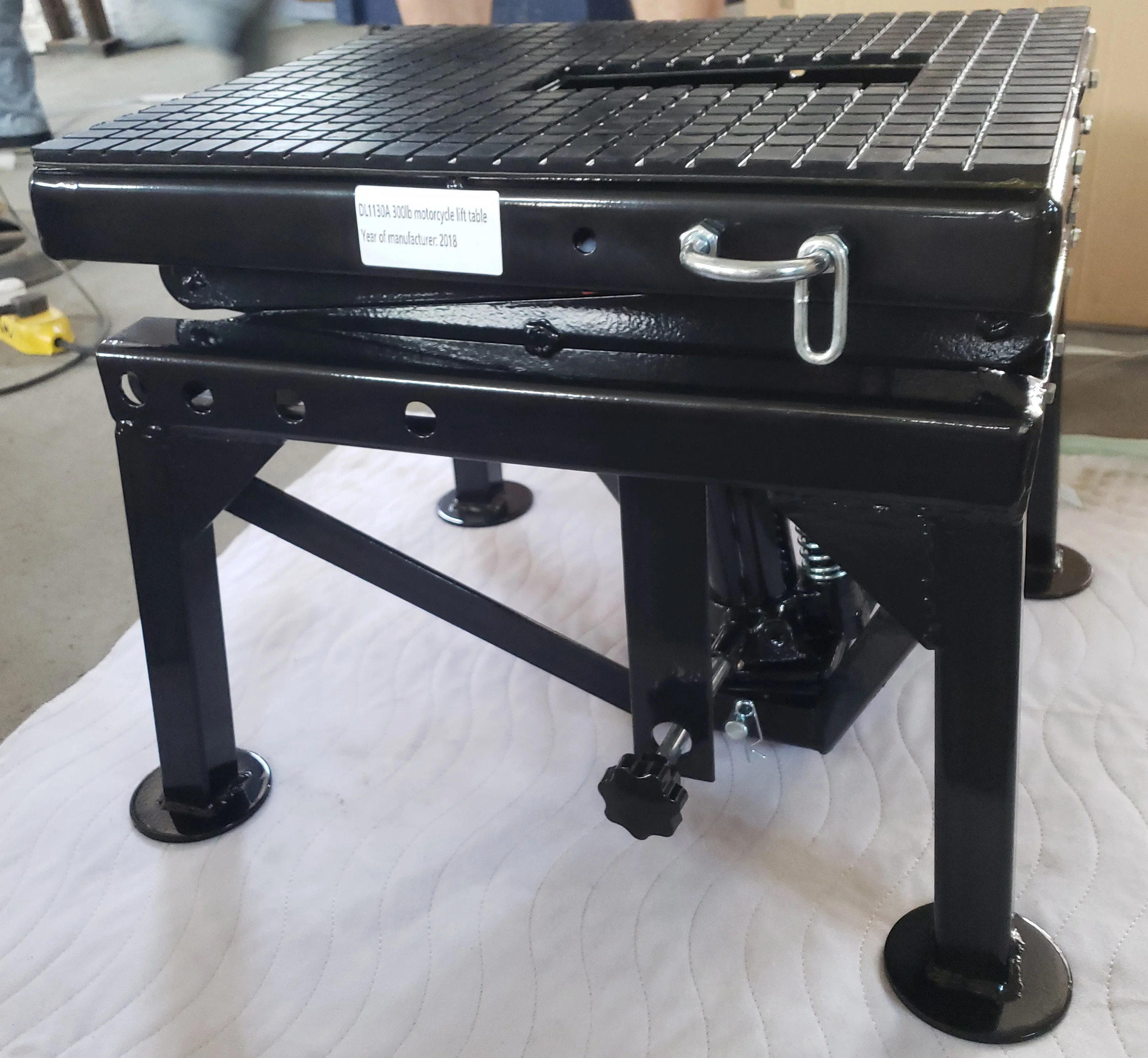 Hydraulic Jack Repair Motorcycle Lift Table 300lbs Motor Lift Jack