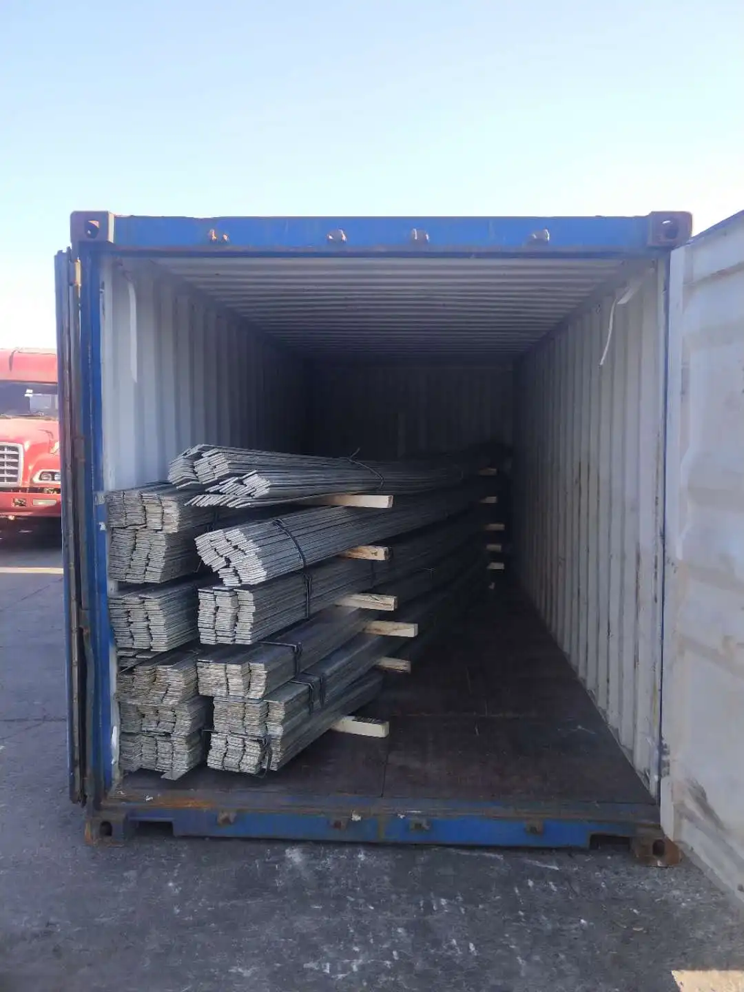 loading pictures (2)