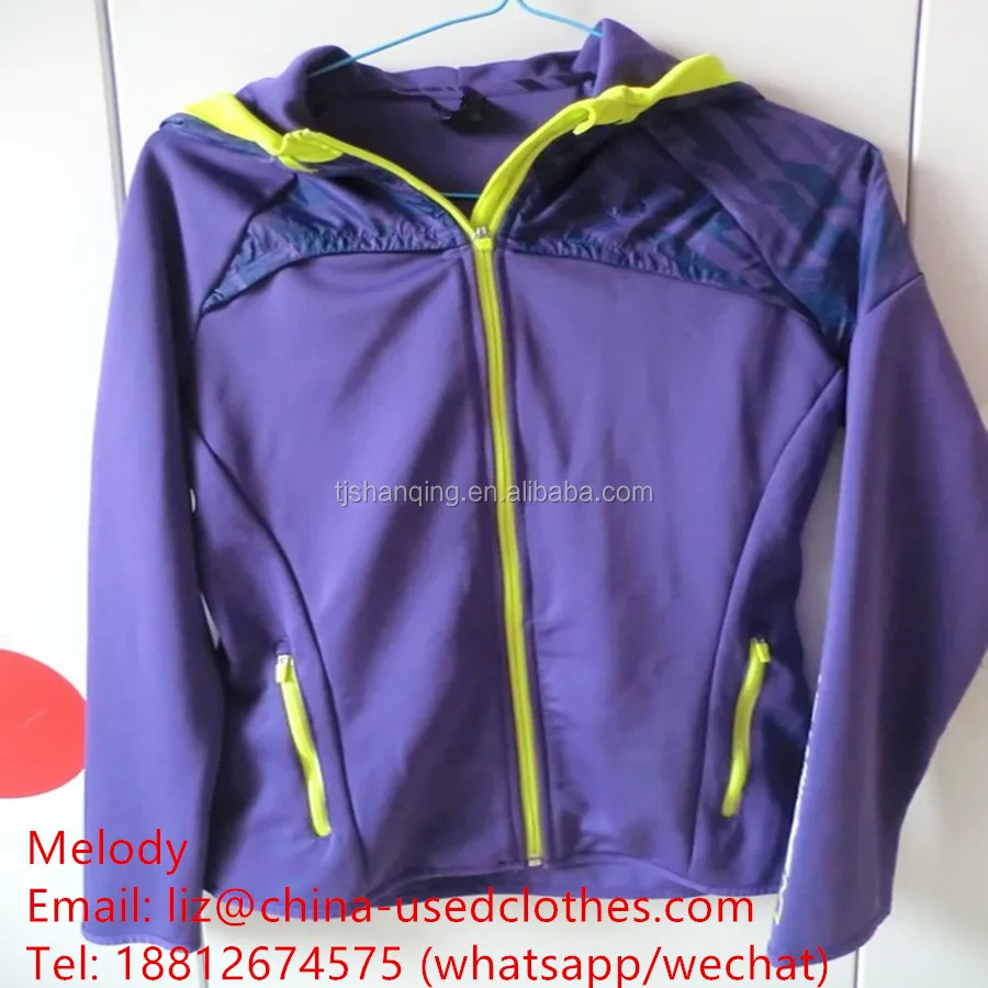 Pakaian bekas digunakan fashion wanita  jogging  jaket  