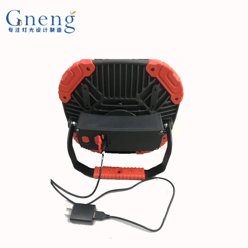
The car body and coating blemish detection and inspection LED Work Light for the auto detailing shop 