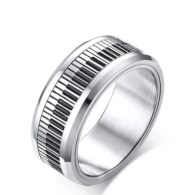

8MM Width Black And White Piano Keys Can Be Rotated Men 316L Stainless Steel Ring
