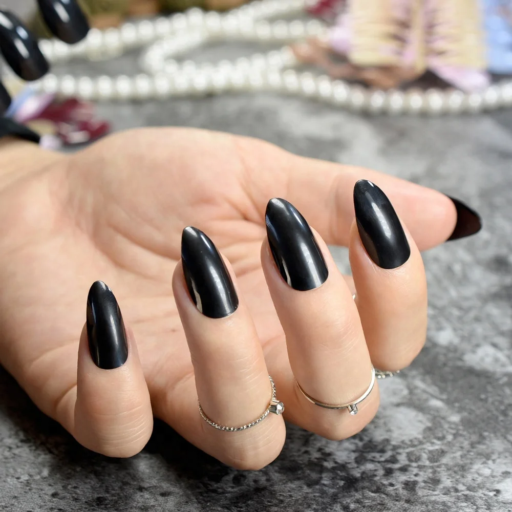 

24pcs STILETTO Pointed Fake Nails Shine Black  Plastics Nail Art Tips Manicure DIY Tools Many for choose