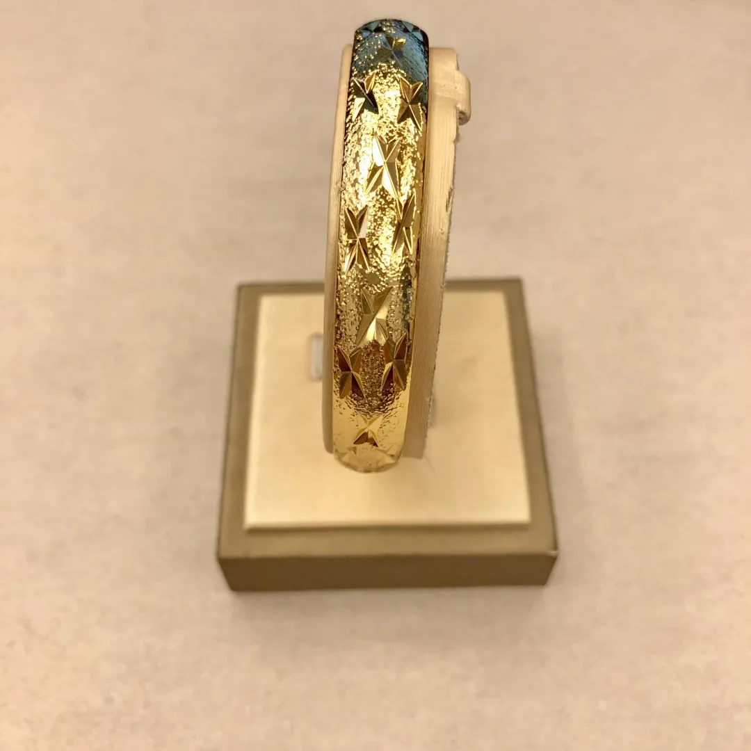 bangle bracelet (3).jpg