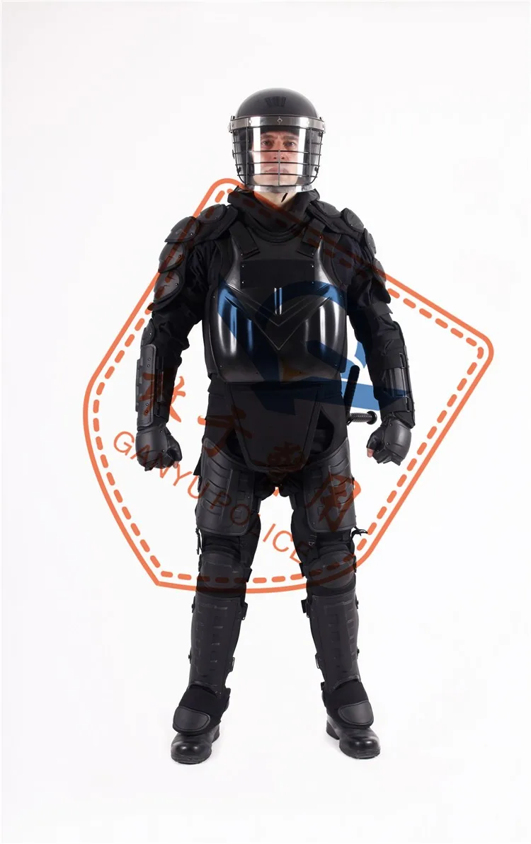 警察全身装甲套装