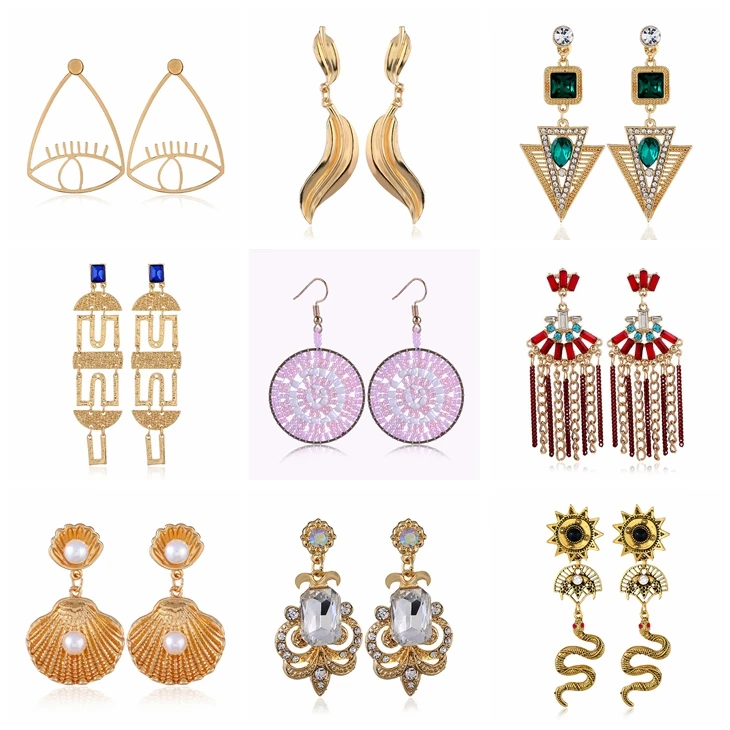 Theatrical Eyes Lip and Hands Shape Gold Queen Pendant Earrings Jewelry