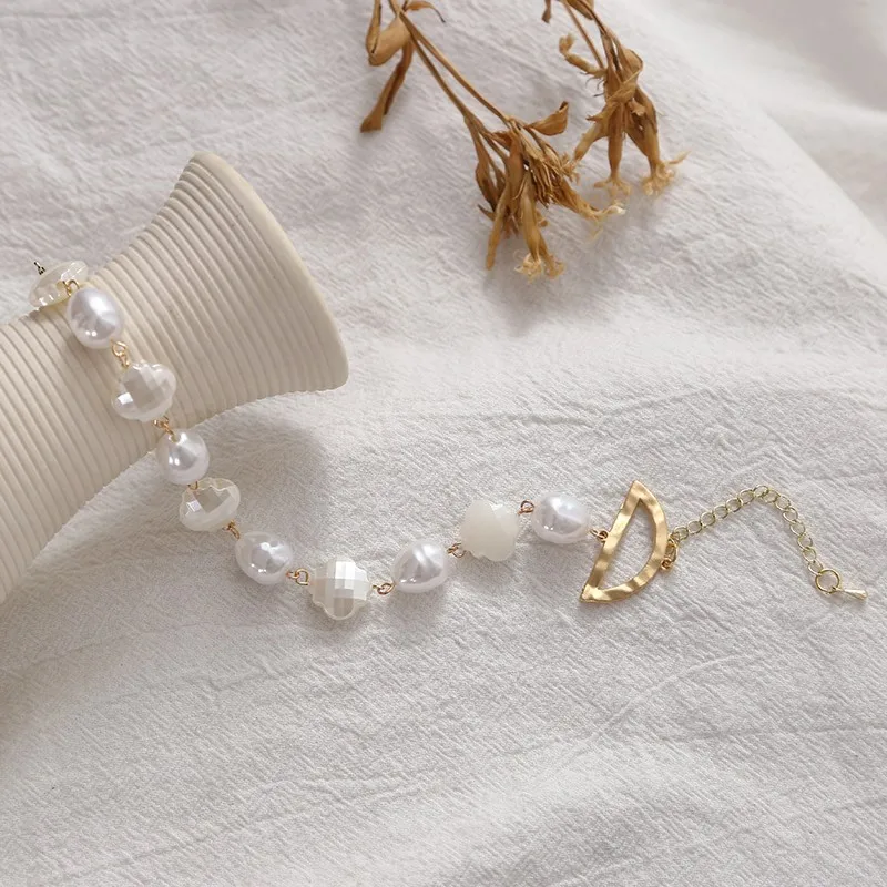 

JUHU Wholesale 2019 new style gold plated pearl shape acrylic bracelet for female
