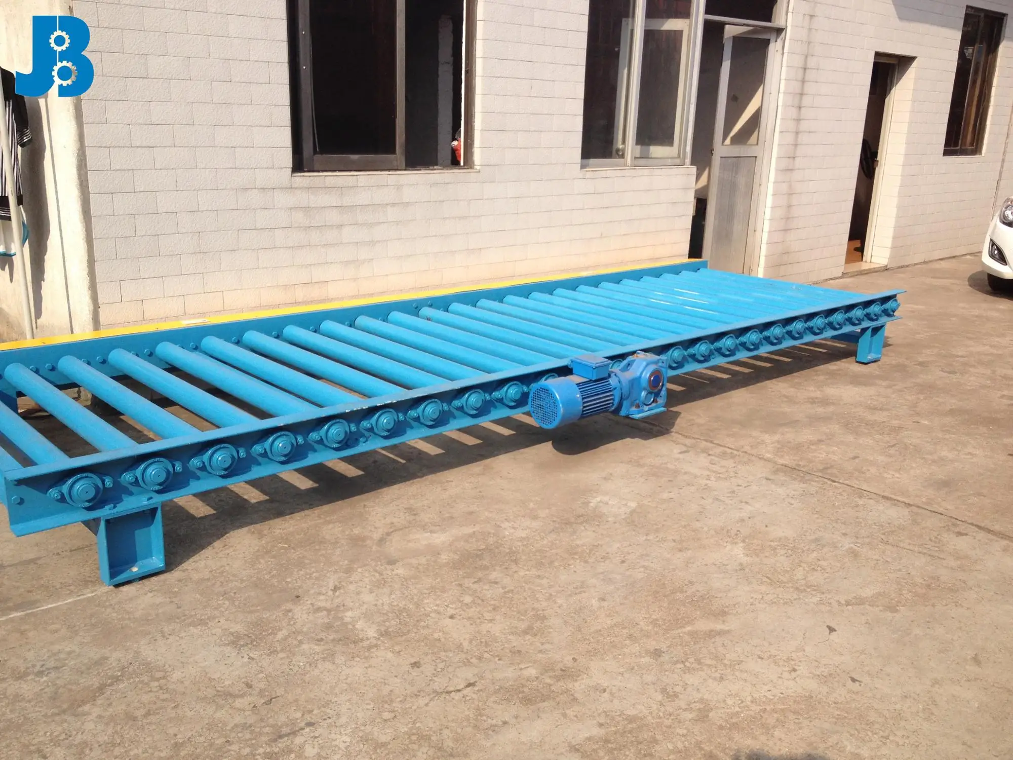 China Chain Driven Roller Conveyor Buy China Roller Conveyor,Chain