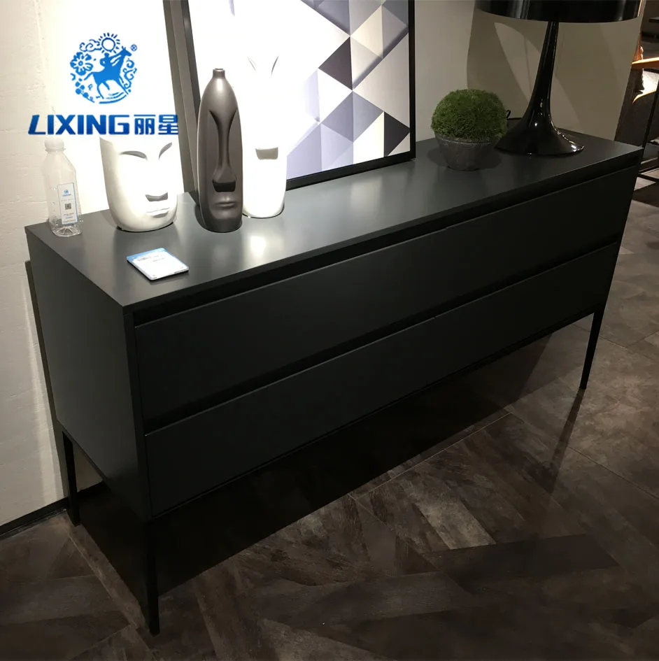 LV1806 website (5).jpg