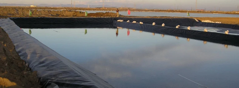 waterproof hdpe liner.jpg