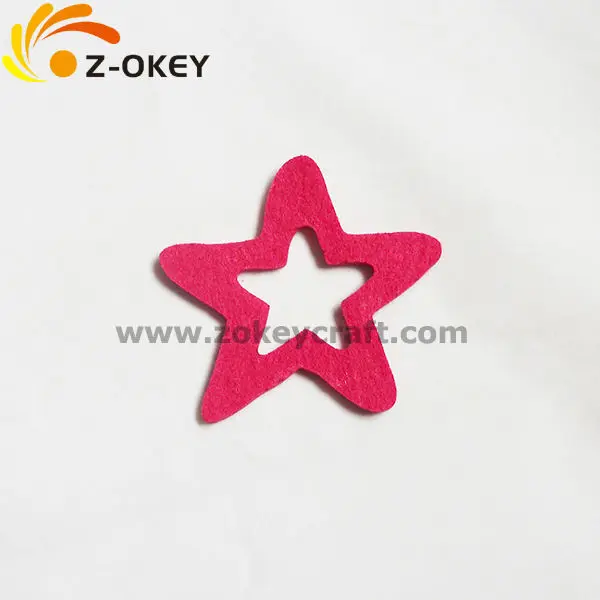 RED Xmas decor felt star.jpg
