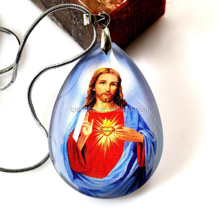 

Custom image of Jesus praying crystal pendant necklace Christmas gift 2018