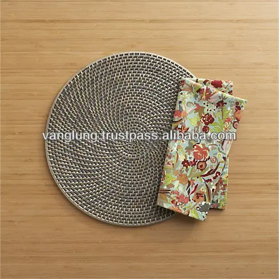 rattan-placemat 3.jpg
