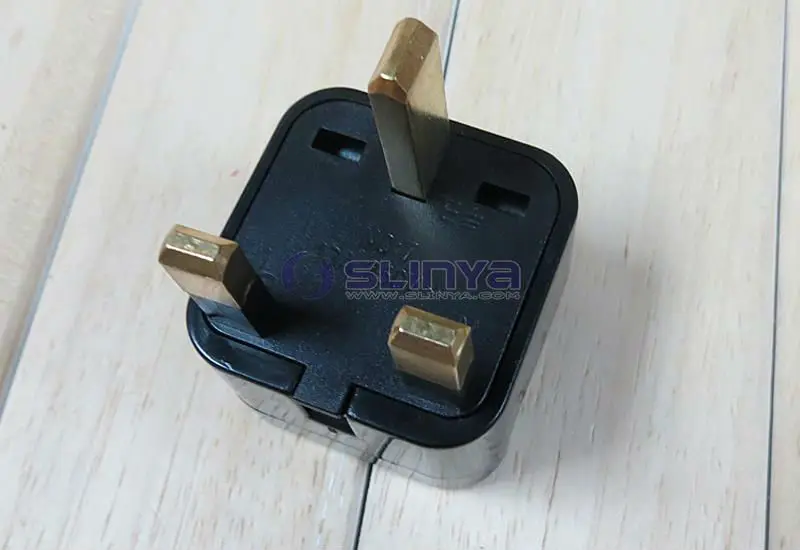 Universal 2 In 1 Plug Grounded Adaptor Plug Adapter Type G Uk To