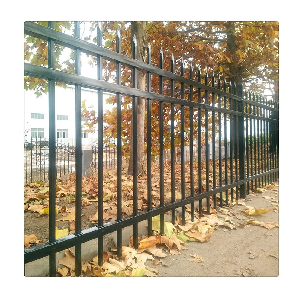 

2019 New Design Cheap Wrought Iron Fence Panel / Aluminum Metal Picket Ornamental Fence
