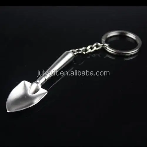 
custom metal shovel keychain 