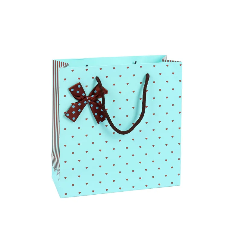 Best Selling Christmas Items Pretty Designs Gift Kraft Paper Bag With Bowknot