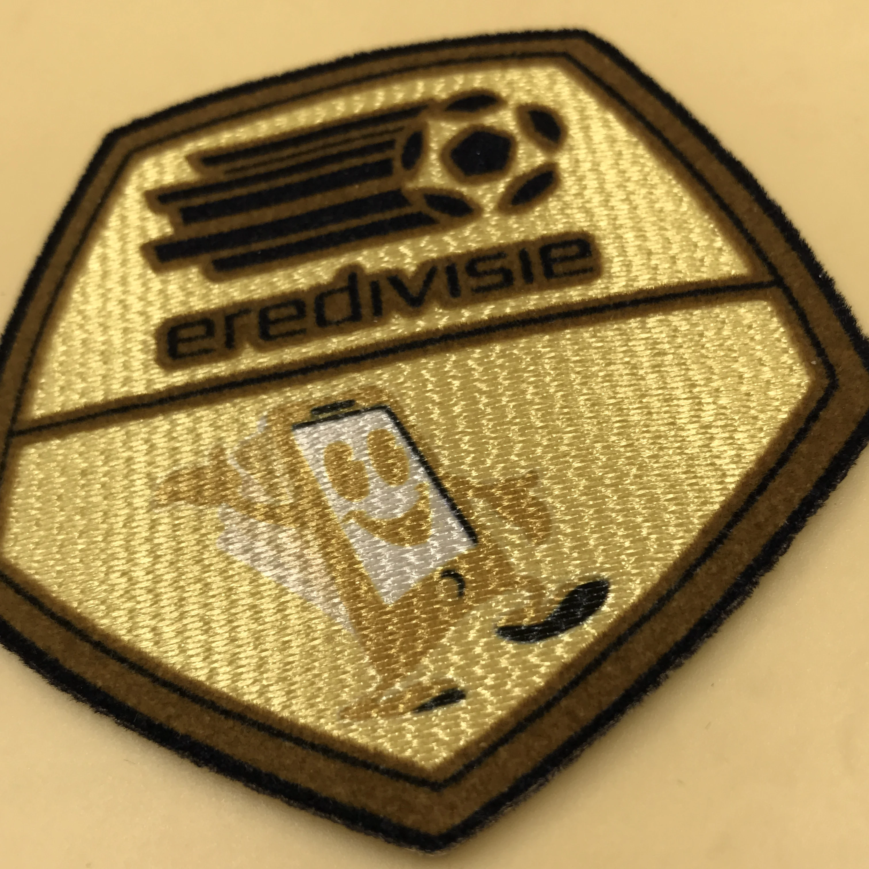 

New Design Custom Colorful 3D Football Team Logo Flocking Patches for Sportswear
