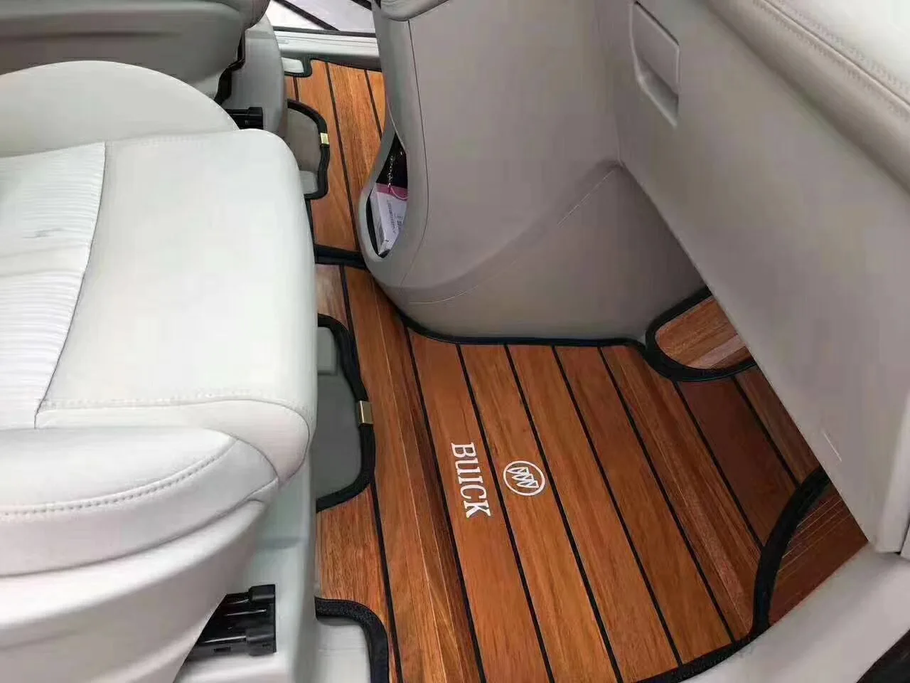 Customized Car Wooden Floor for Luxury Van MPV
