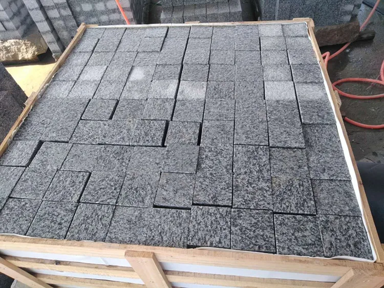 granite paver 02.jpg