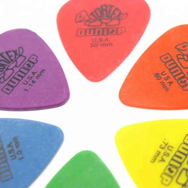

Welcome OEM Derlin guitar pick for different thickness 0.5mm 0.6mm 0.73mm 0.88mm 1.0mm 1.14mm Turtle Pick, Red yellow green blue