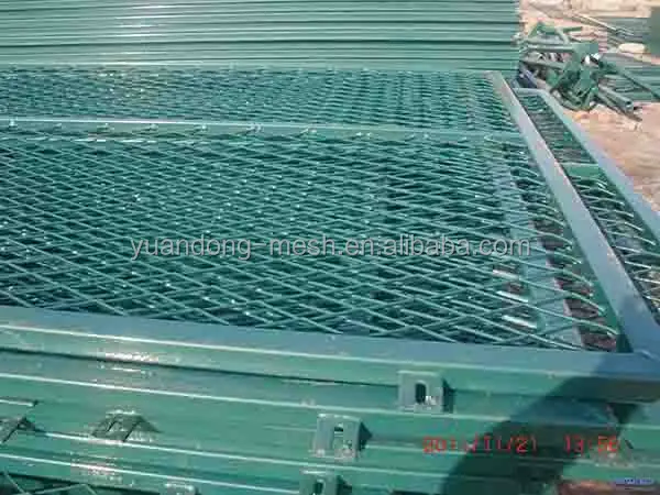 expanded metal fence-01.jpg