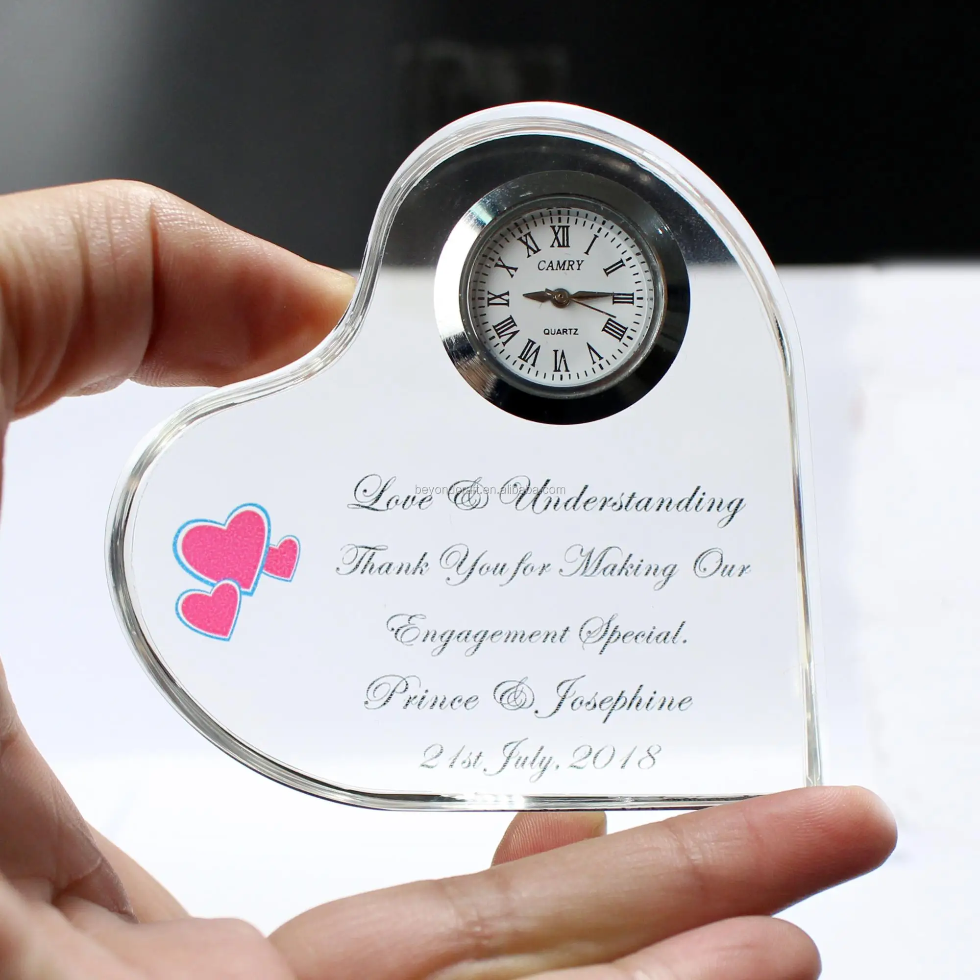 Crystal Clock Heart Shape Wedding Souvenir Gifts For Guest