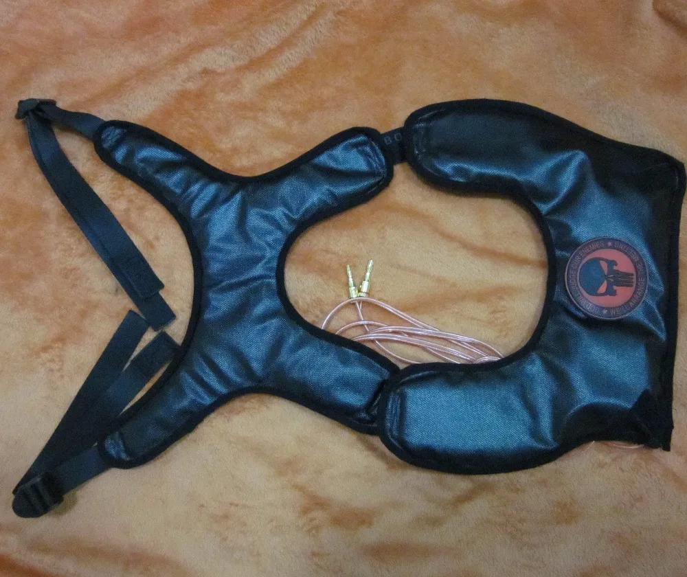 
VR immersive vibration gaming vest 