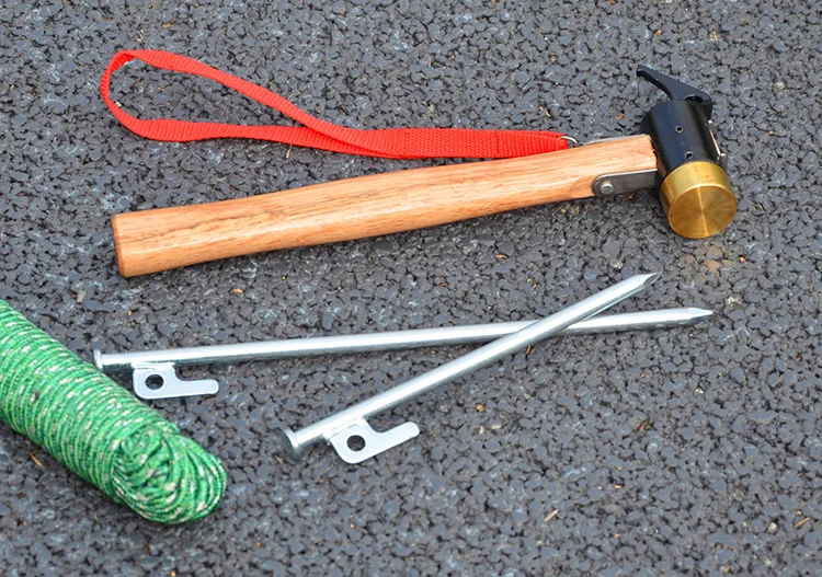 White Iron Camping 20 Cm In High Strength And Over Striking