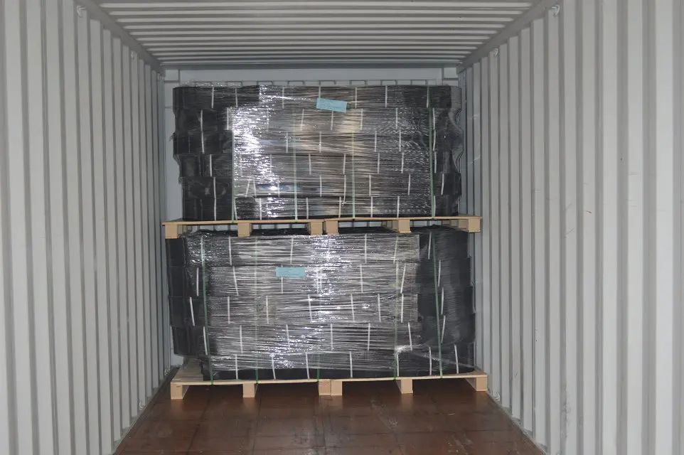 geocell in container.jpg