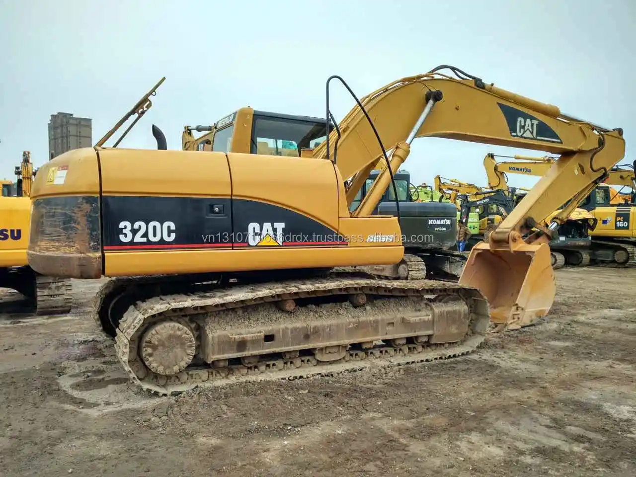 Used Cat 20t Excavator 320c Original Japan Caterpillar 320c Crawler Excavator Digger For Sale 4890