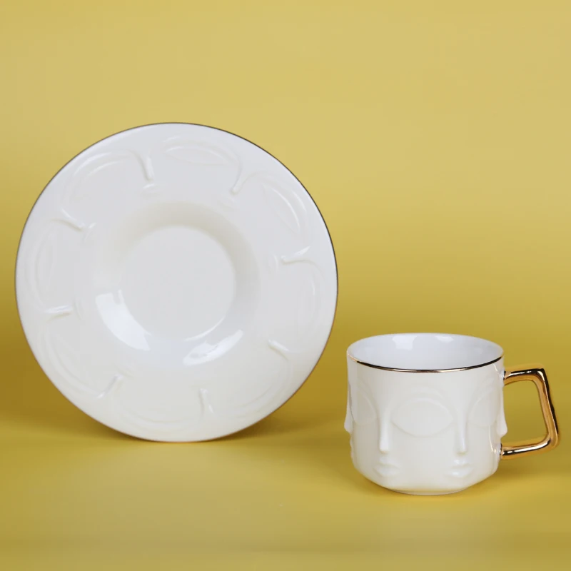 

SU46 High Quality Original Design White Ceramic Espresso Cup and Saucer Set