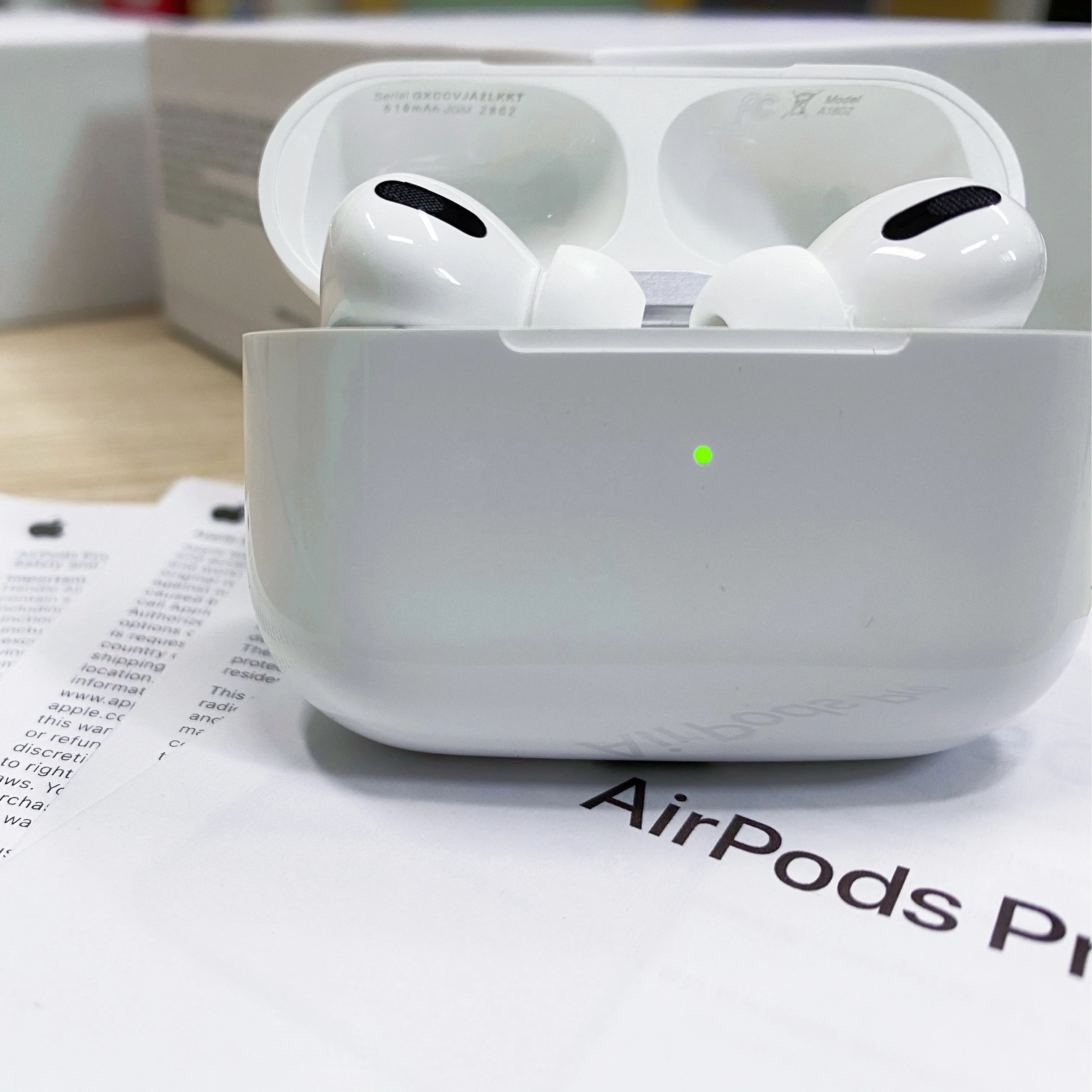 

Top Quality With Strong Bass sound With Logo air 2 air 3 Noise Cancel Wireless Earphone Airpodding Pro, White