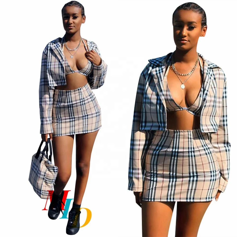 

2022 famous brand luxury designer women plaid three piece set with mini skirt sexy sets lady tank top suits set, Picture color