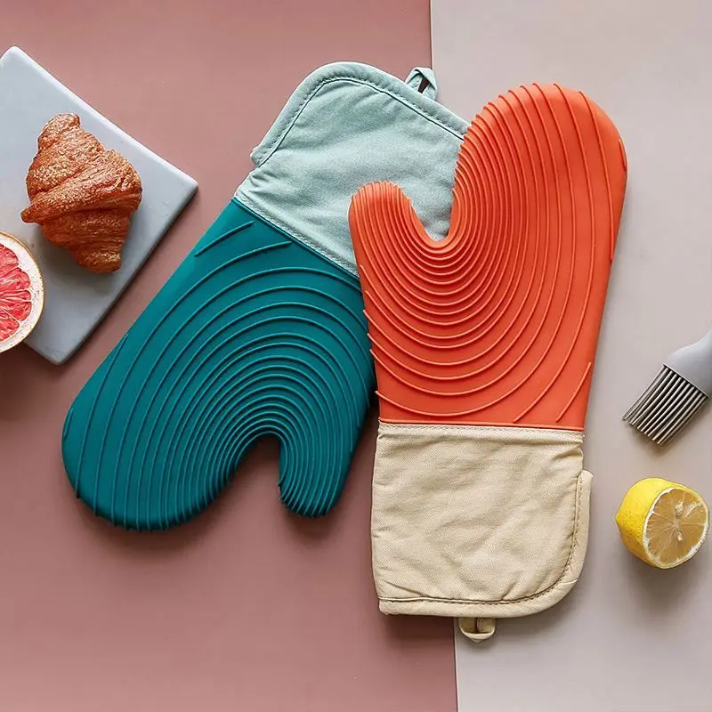 

130g Heat-resistant BPA Free Baking Oven Silicone Gloves with Five Fingers